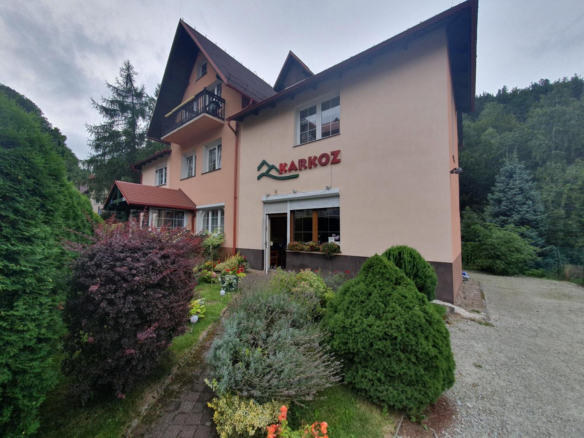 Karkoz Karpacz Bed & Breakfast Exterior photo