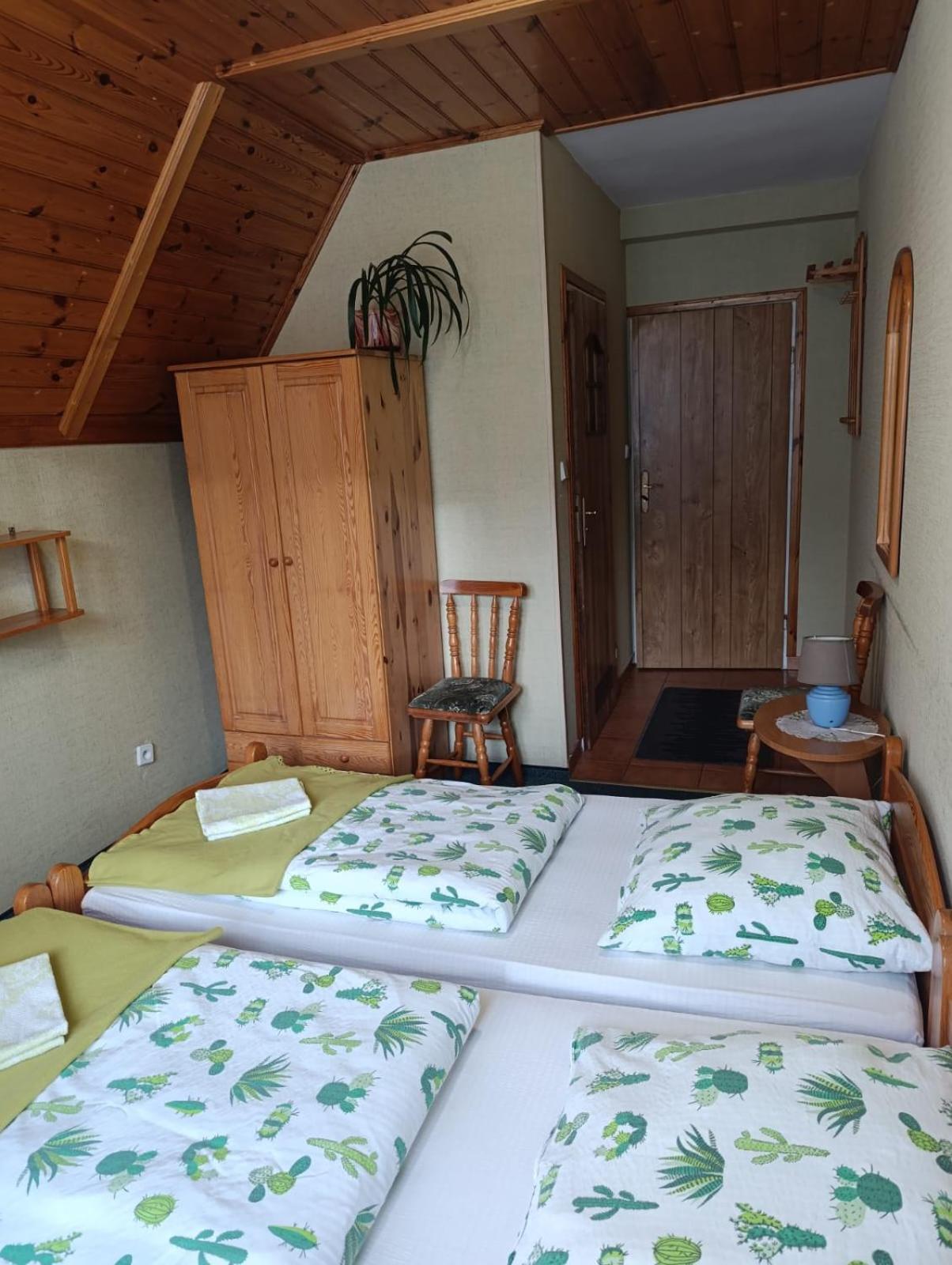 Karkoz Karpacz Bed & Breakfast Room photo